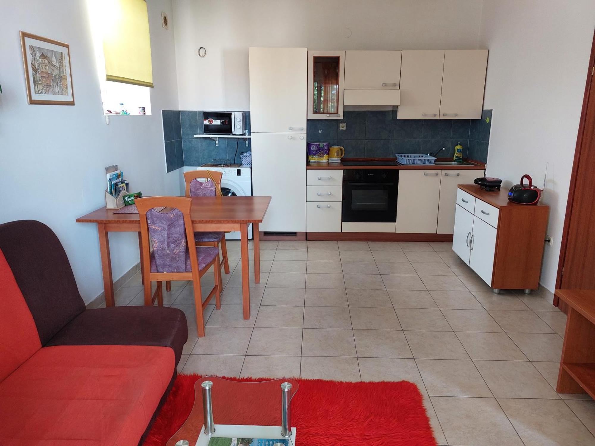 Latmo Apartment