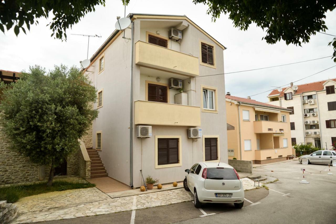 Latmo Apartment