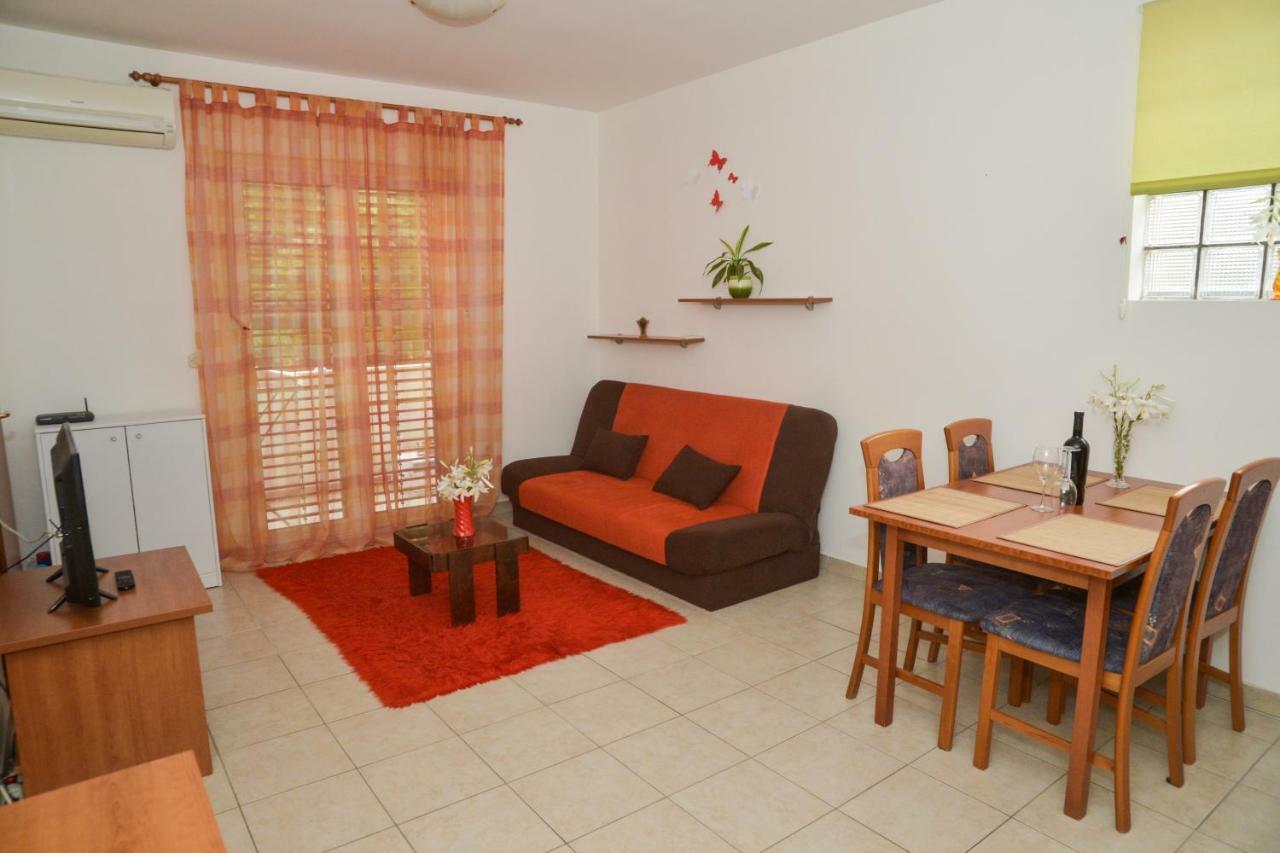 Apartment Latmo